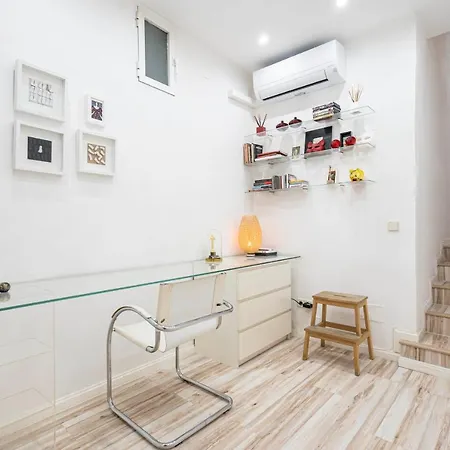 For You Rentals Teatro Real Plaza Apartment Temporal Saint Martin Madrid Tru5 Exterior photo