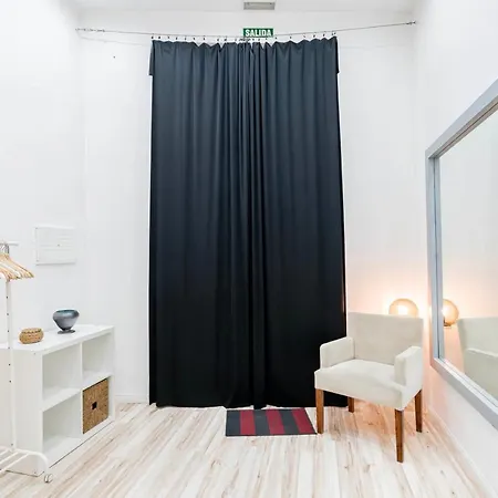 For You Rentals Teatro Real Plaza Apartment Temporal Saint Martin Madrid Tru5 Exterior photo