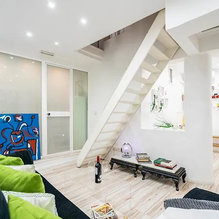 For You Rentals Teatro Real Plaza Apartment Temporal Saint Martin Madrid Tru5 Exterior photo