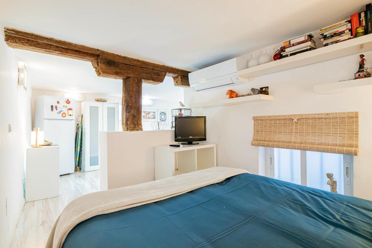 Appartement For Teatro Real Plaza Temporal Saint Martin Tru5 *